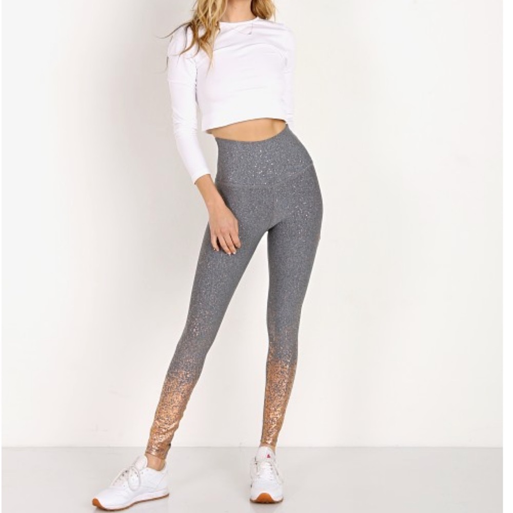 Beyond Yoga Gray Metallic Ombre Leggings with Rose Gold Glitter Hem